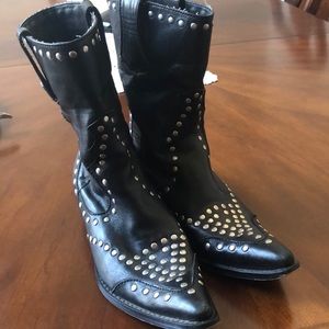 Women’s Harley Davidson studded biker boots 6.5